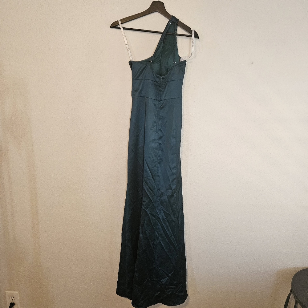One Shoulder Long Satin Gown - Picture 4 of 8